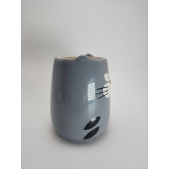 TAG 3D Cat Face Gray Ceramic Mug Cute Whiskers Ears Paws Coffee Cup Display - Picture 3 of 10